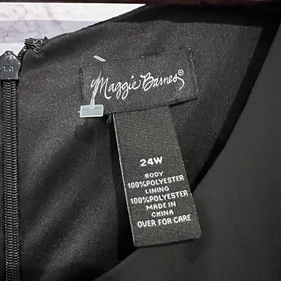 Maggie Barnes Black Sleeveless Midi Chiffon Lined‎ Sheath Dress size 24W Floral - Picture 8 of 10